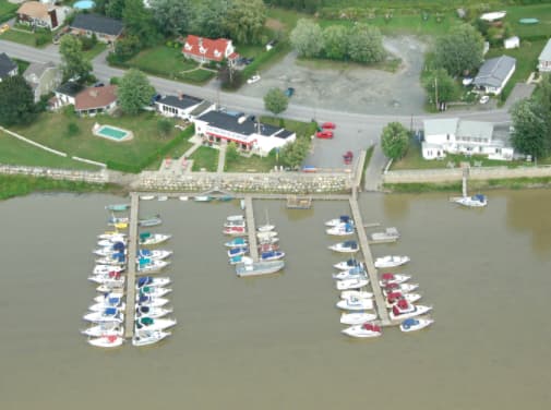    Nautical Club of the Batture de Nicolet