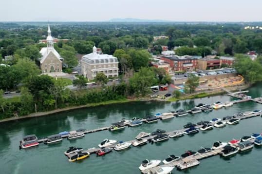 Marina De Boucherville Inc