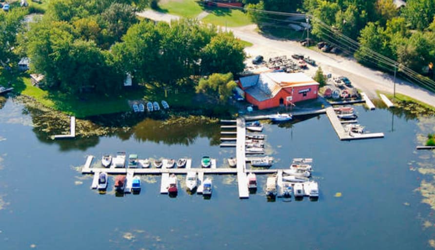Emerald Isle Marina & Resort