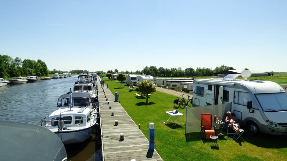 Turfskip Jachtchaven