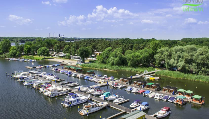 Hachhafen and camping Plauersee