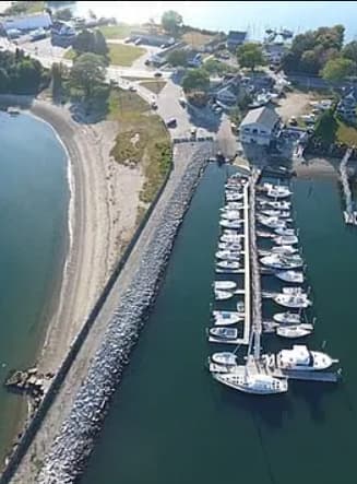 Rivers Edge Marina, Portsmouth