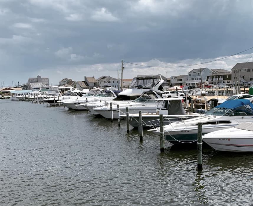 Chadwick Island Marina