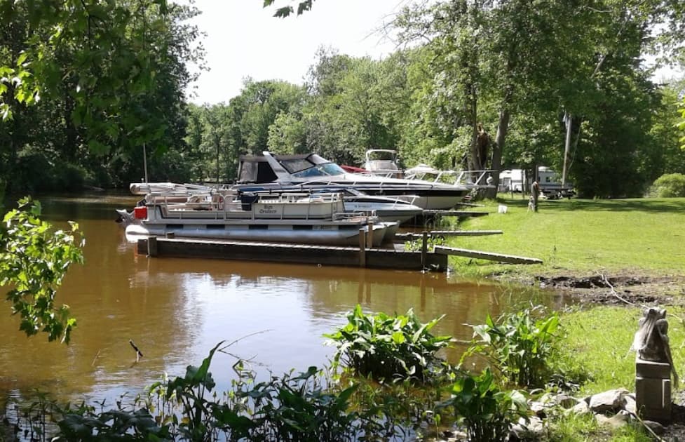 Congdens Cove Marina