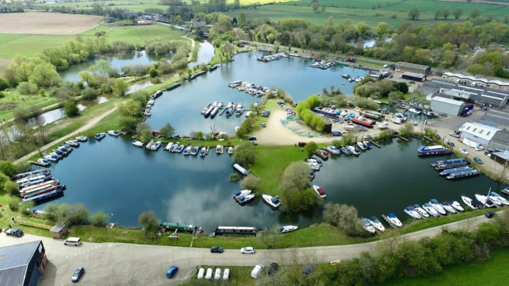  Oundle Marina Village 