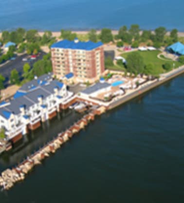 Lighthouse Point (Private Marina)