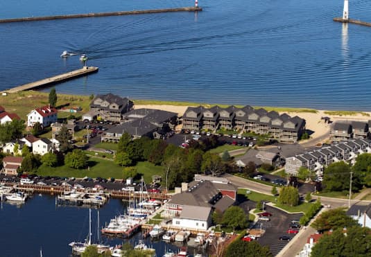 Marina at Harbor Lights