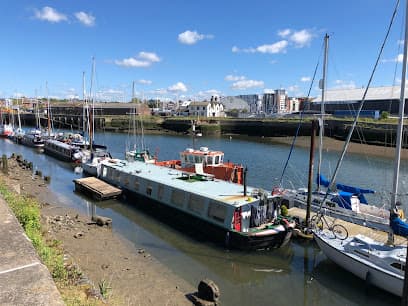 Debbage Yachting & Marina