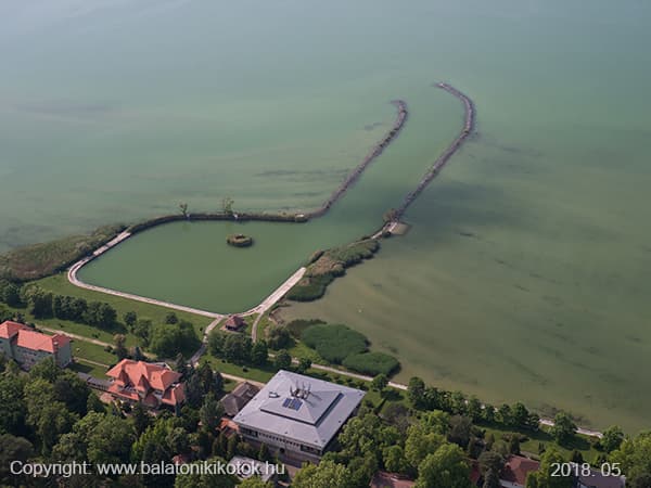 Balatonöszöd Kormányüdülő
