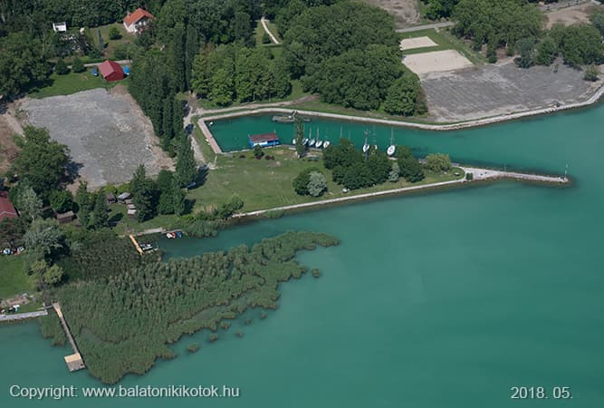 Szt. Miklós vitorláskikötő