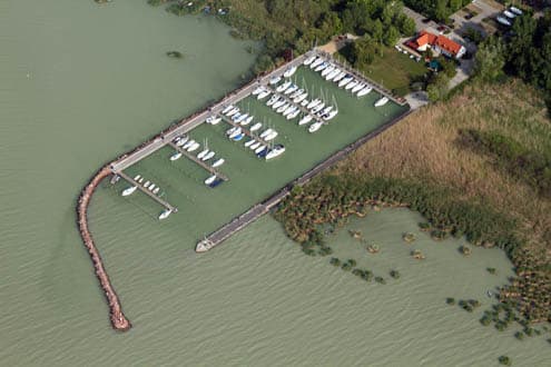 Szigliget Vitorlás Kikötő