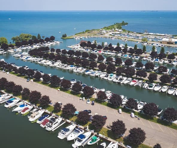 Safe Harbor Belle Maer