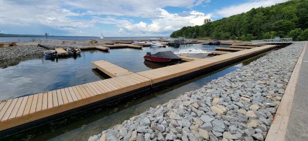 Kagawong East Municipal Marina-Aus Hunt Marina