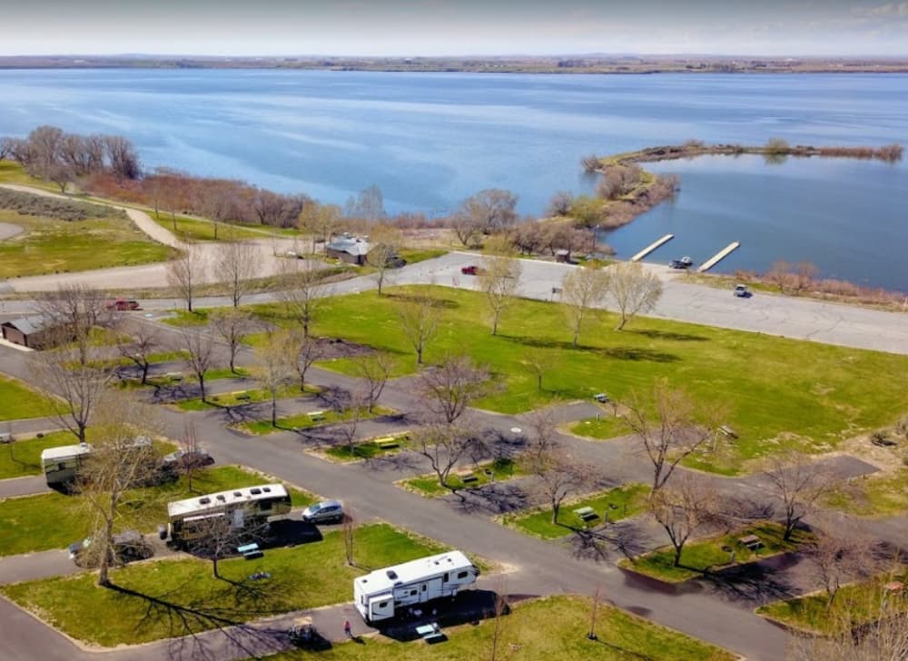 Willow Bay Resort and Marina