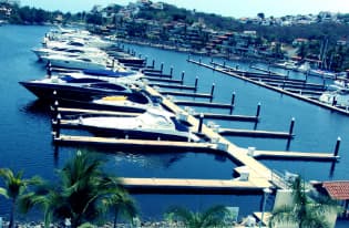 Marina Ixtapa