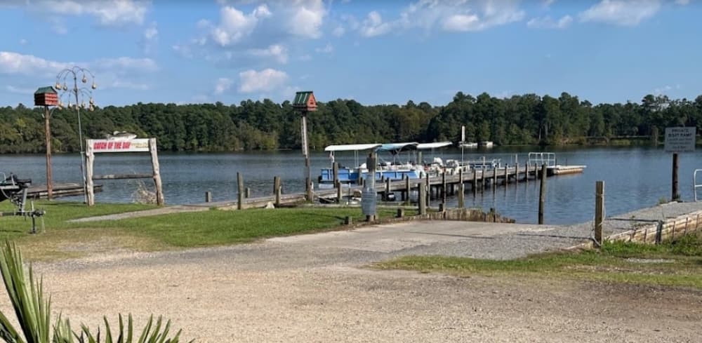 Carolina King Retreat & Marina