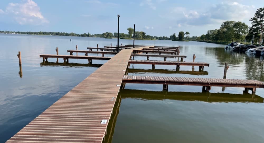 Ligplaatsen Jachthaven Elfhoeven