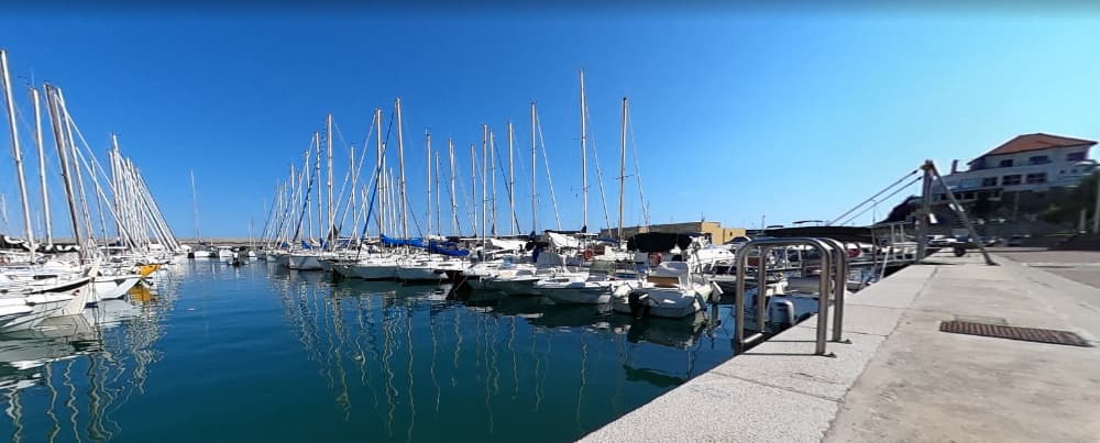 PORT OF FINALE-marina di Capo San Donato