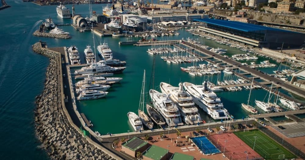 MARINA FIERA DI GENOVA