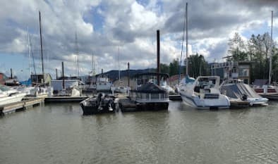 McCuddy's Marina- Landing