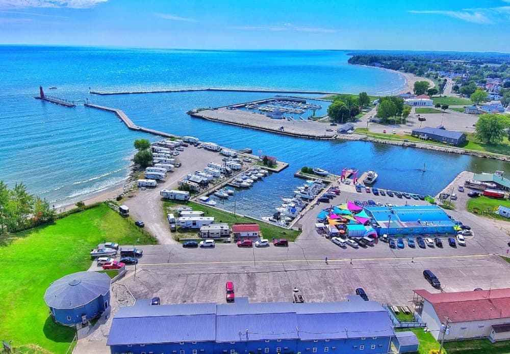 Sunrise Cove Marina & Campground