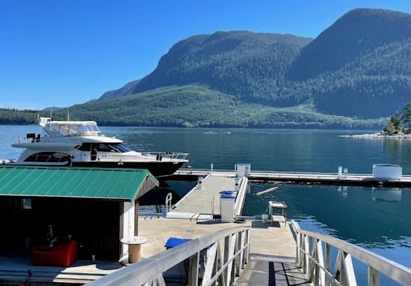 The Fisherman’s Landing and Lodge