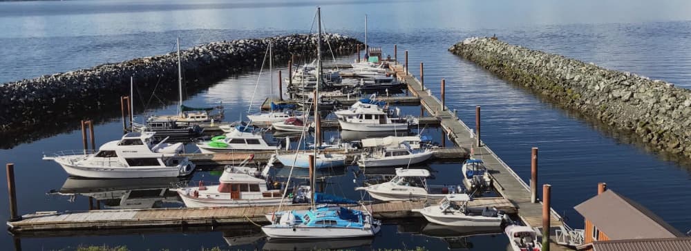 Beach Gardens Resort & Marina