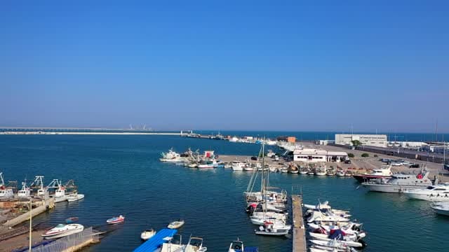 Ras El Ma Marina