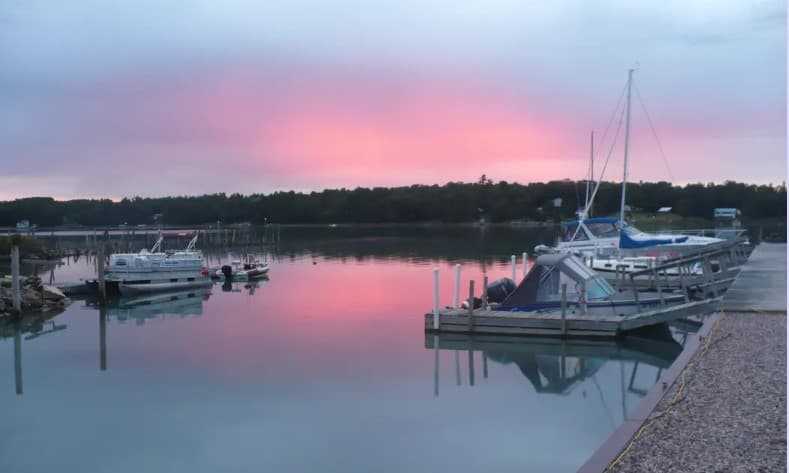 Riverview Resort & Marina