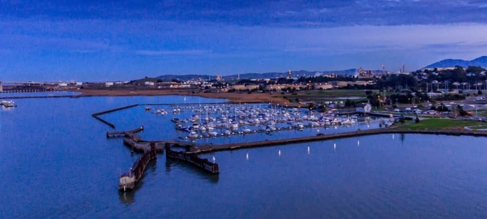 Martinez Marina / Almar Marina