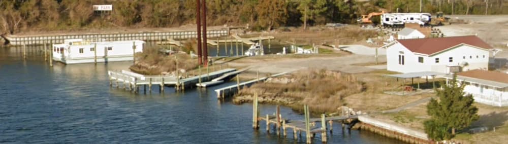  Beaufort Waterway RV Park & Core Creek Marina