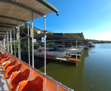 Volunteer Landing Marina