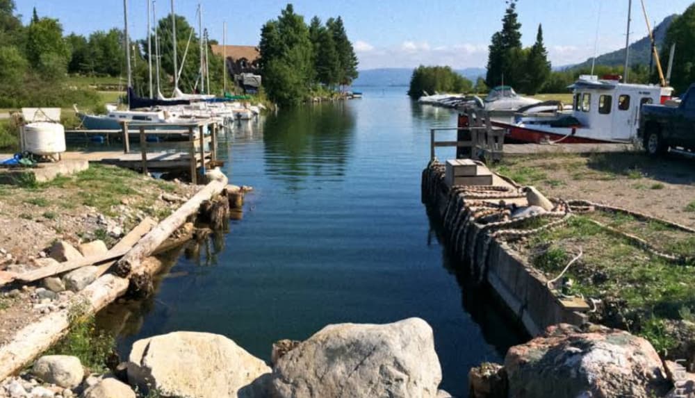 Gitchee Gumee Marina