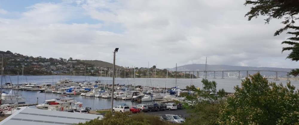 Motor Yacht Club Of Tasmania