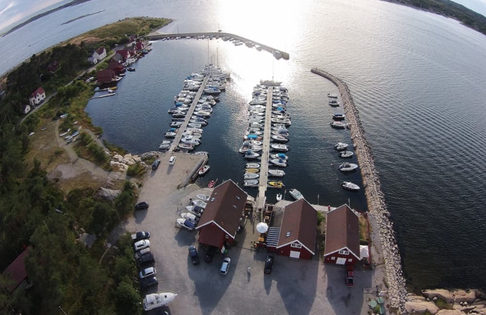 Brattestø Havn & Båtservice As SJØSIDEN BAR