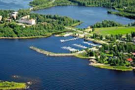 Paavonkarin venesatama