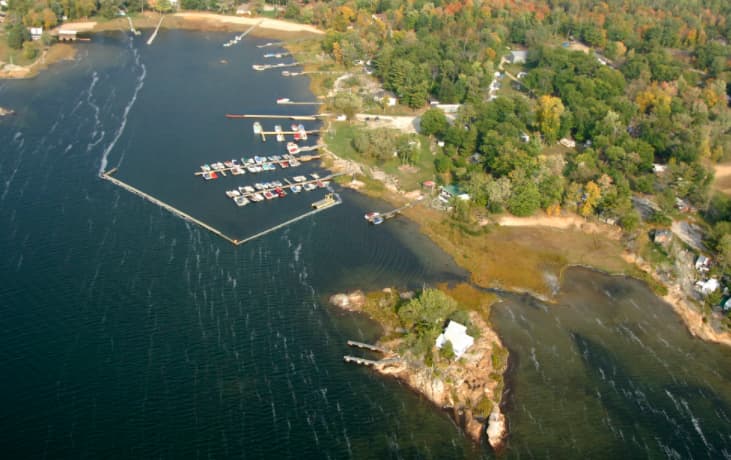 Bayview Marine Resort 